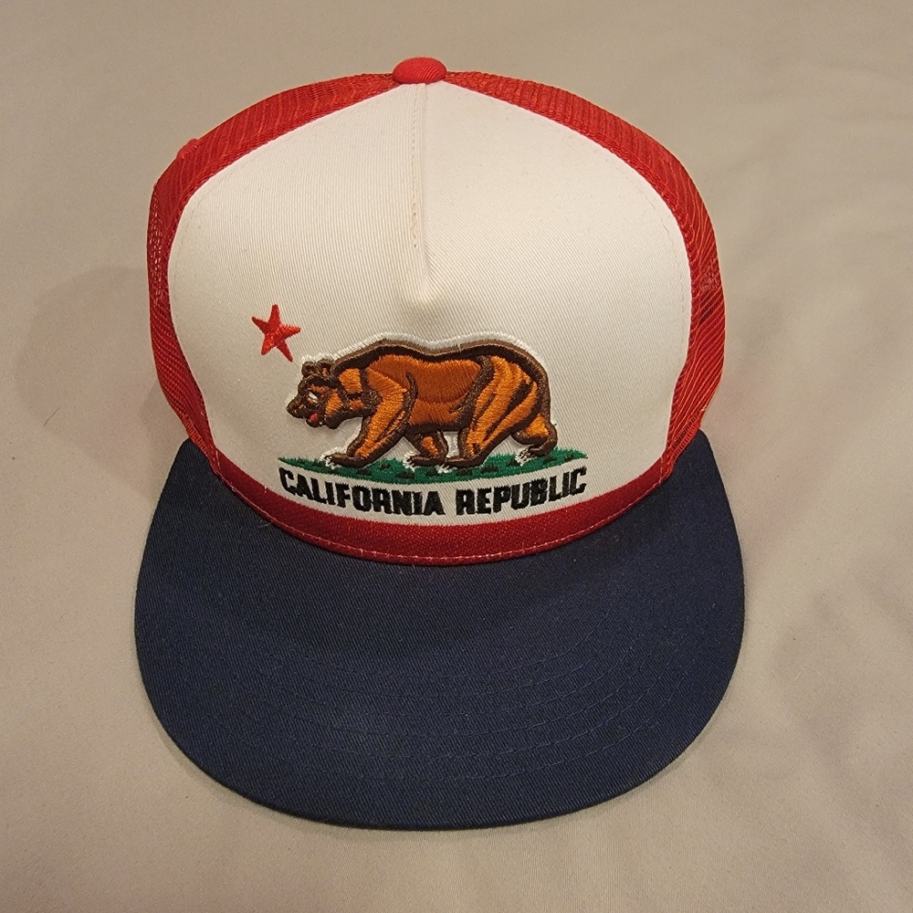 California Republic Trucker Snapback Hat